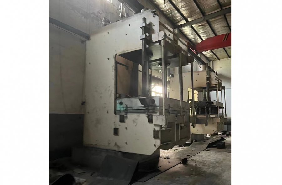 Used walled rubber belt curing press 1.4x2 and 1.4x2.2-635