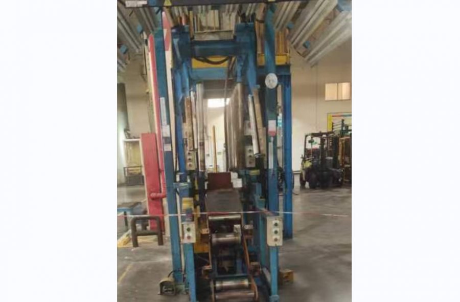 55" TBR Tire Curing press for sale-659