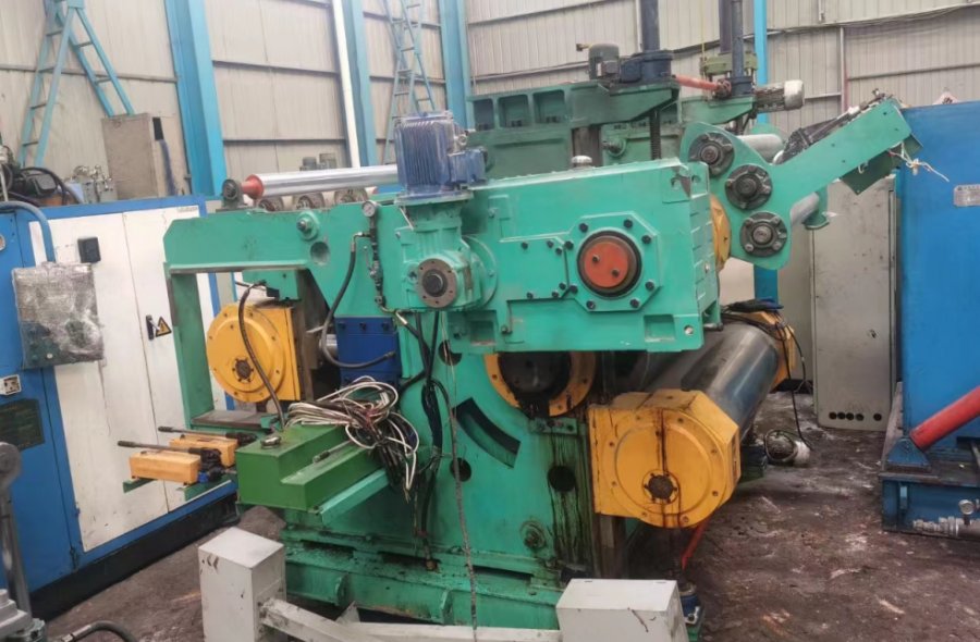 Rotocure with size 710x1450mm for sale in good condition-990