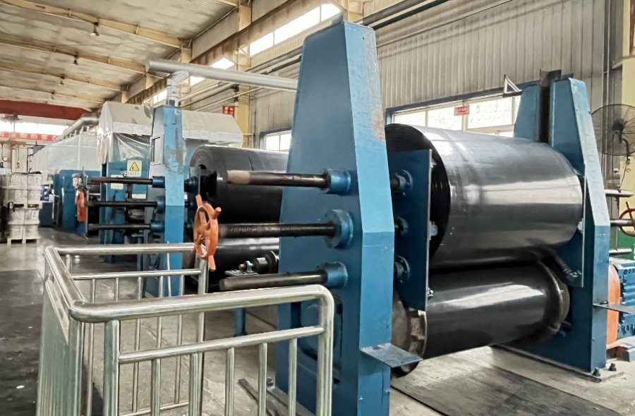 Two daylight used textile conveyor belt production line for sale-1031