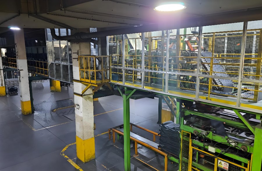 Yearly 2,400,000 PCS TBR Tire Factory For sale! -2087