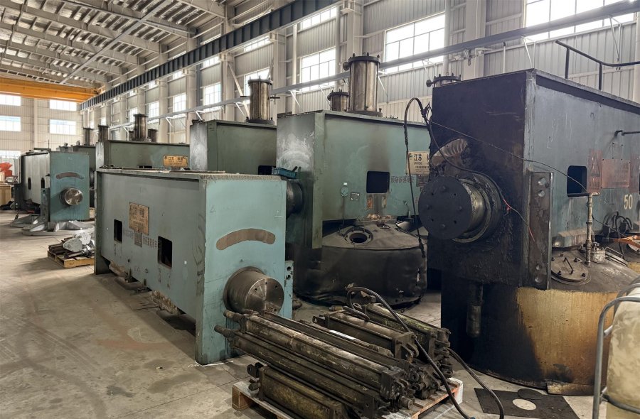 55" / 63.5" / 65"  TBR Tire Curing press for sale -2289