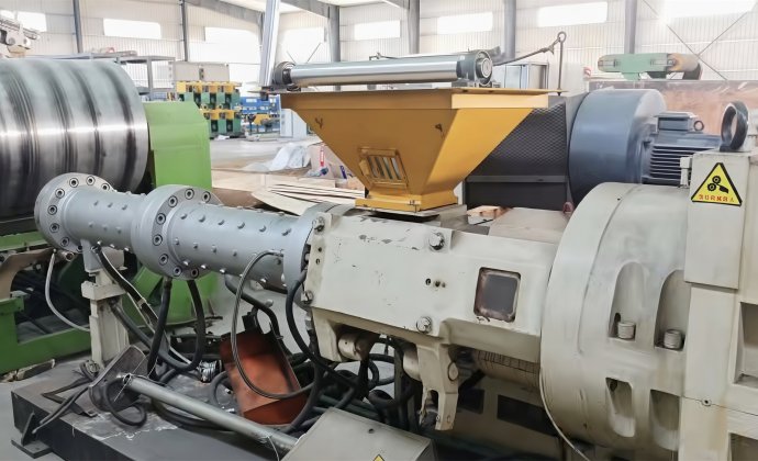 Used OTR Tread Winding Machine For Sale
