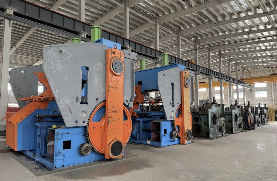 44" /55" / 63.5" / 65"  TBR Tire Curing press for sale -2363