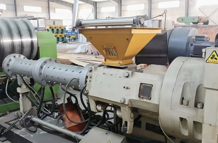 Used OTR Tread Winding Machine For Sale-2392