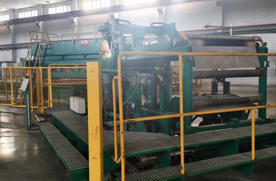  Used KONSTRUKTA INDUSTRY Steel Cord & Fabric Cutting Line for Sale-2419