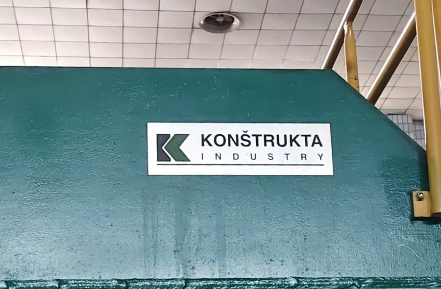  Used KONSTRUKTA INDUSTRY Steel Cord & Fabric Cutting Line for Sale-2421