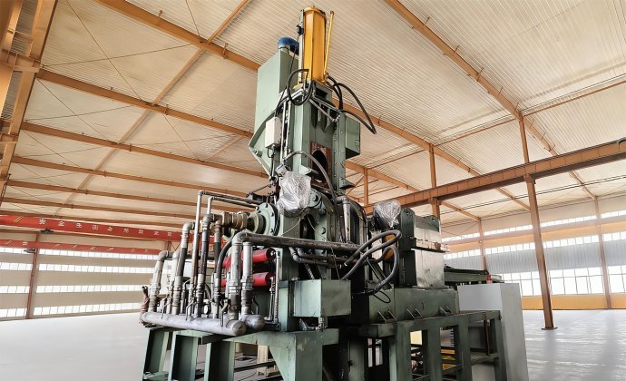 Wei Fu Hsing XM50 Drop-Type Internal Mixer For Sale