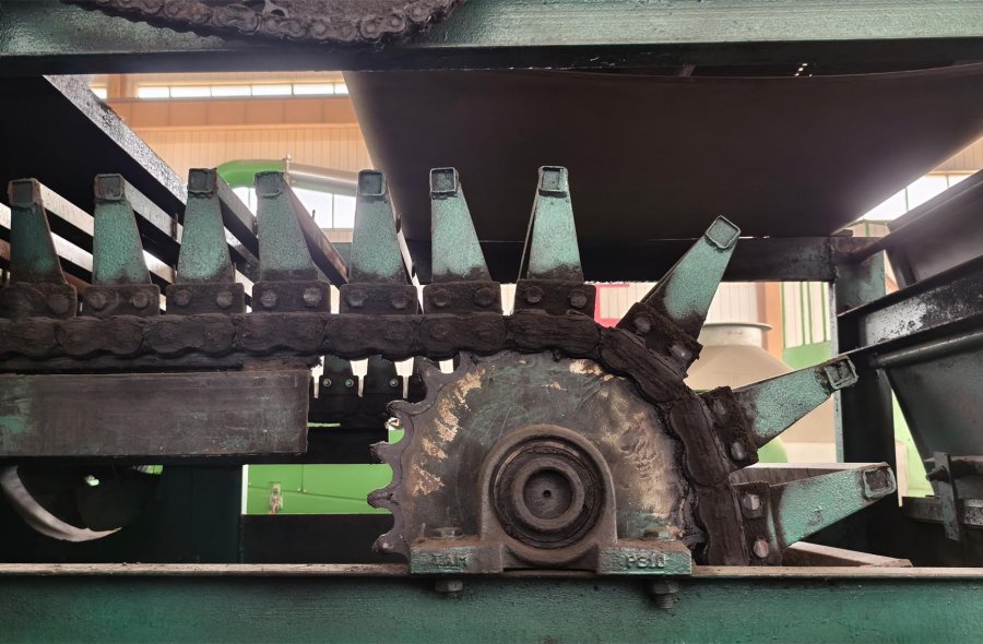 XPG-800 Rubber Batch-off Cooling Line-2470