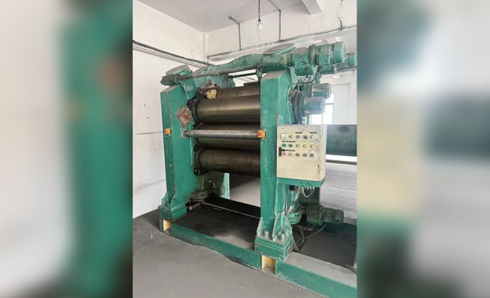 Four roll calender for sale with size 360*1120