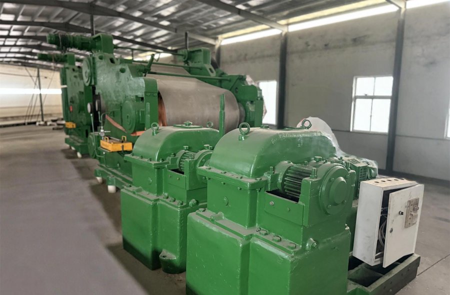 Three Used Φ700×1400 Rubbersheet Rotary Curing Machines for Sale-2504