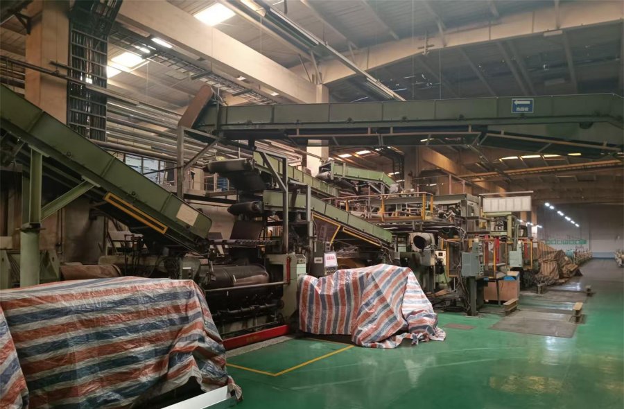 Used T/L Tread & Lip Extrusion Line For Sale-2545