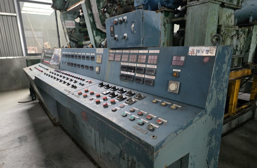 Used T/L Tread & Lip Extrusion Line For Sale-2536