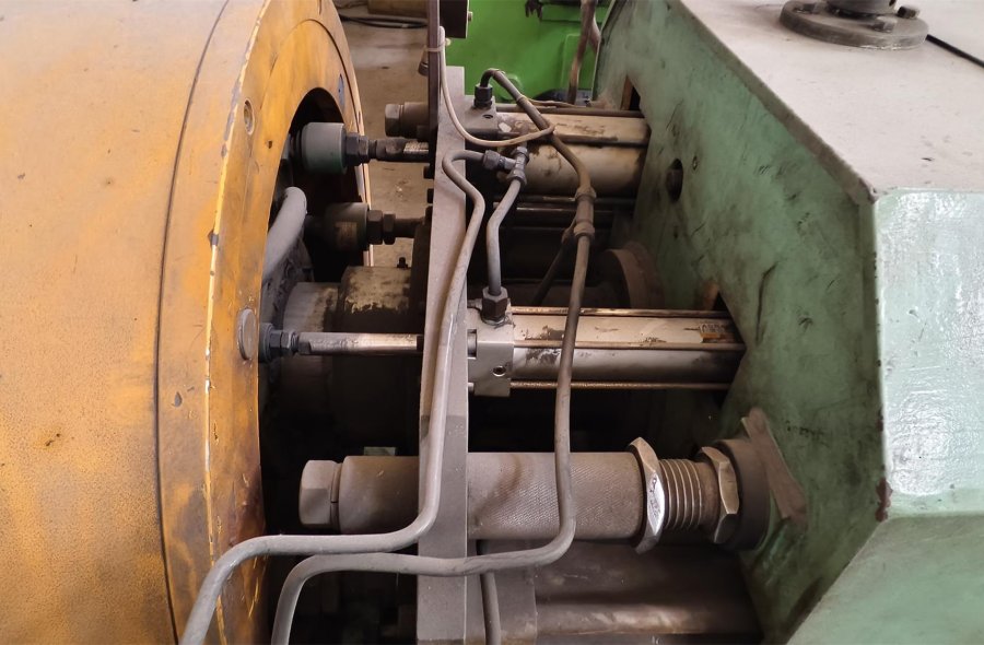 Used Round ChanceBTU1518-5P-2C Tire Building Machine For Sale-2588