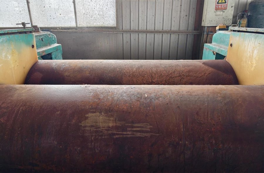 DFTMC XK-560 Bearing Type Open Mill With Hardened Gear Reducer-2656