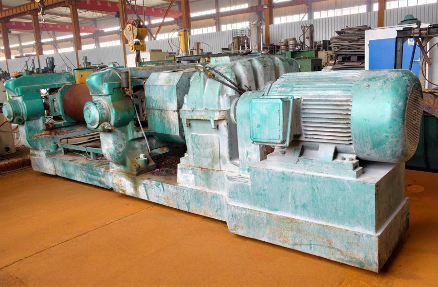 DFTMC XK-560 Bearing Type Open Mill With Hardened Gear Reducer-2658