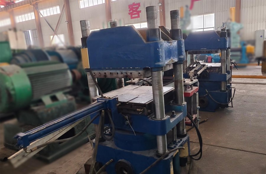 Used XLB 250T Rubber Compression Molding Press | 600×600mm Platens, 4-Column Design-2671