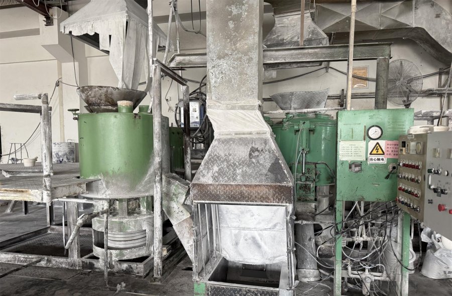 Taiwan Made Used 200HP 8-Pole 3-Phase Induction Motor For XM120 Drop Type Mixing Machine | DFTMC-2776