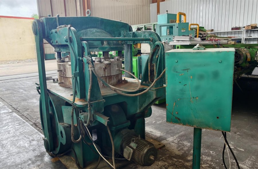 Used LLN1200 LLN1250 Inner Tube Vulcanizer | Shenghualong & Gaomi Tiancheng Vulcanizing Machine - DFTMC-2862