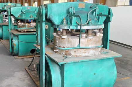 Used LLN1200 LLN1250 Inner Tube Vulcanizer | Shenghualong & Gaomi Tiancheng Vulcanizing Machine - DFTMC