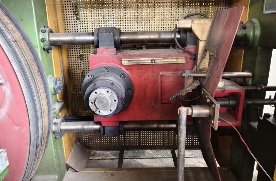 Used Tianjin Jiurong TJR-2-M/C(J) Dual-Station Motorcycle Tire Endurance Tester For Sale-2937