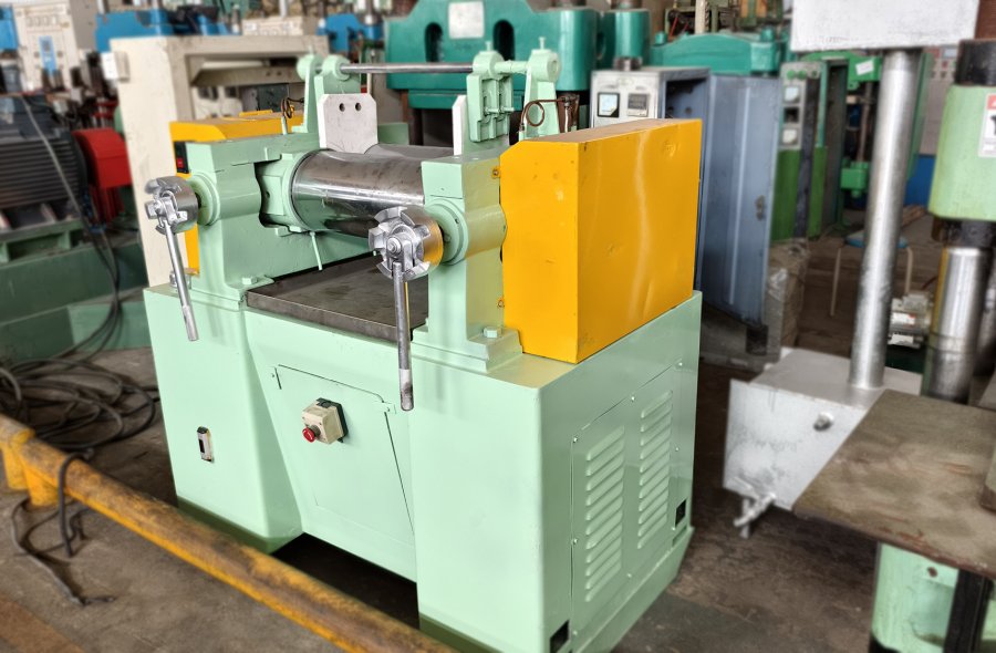 Used XK-200×510 8 Inch Two Roll Open Mixing Mill | Rubber Mixing Machine DFTMC-2982