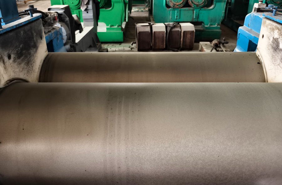 Used 22" Open mixing mill for sale-3121