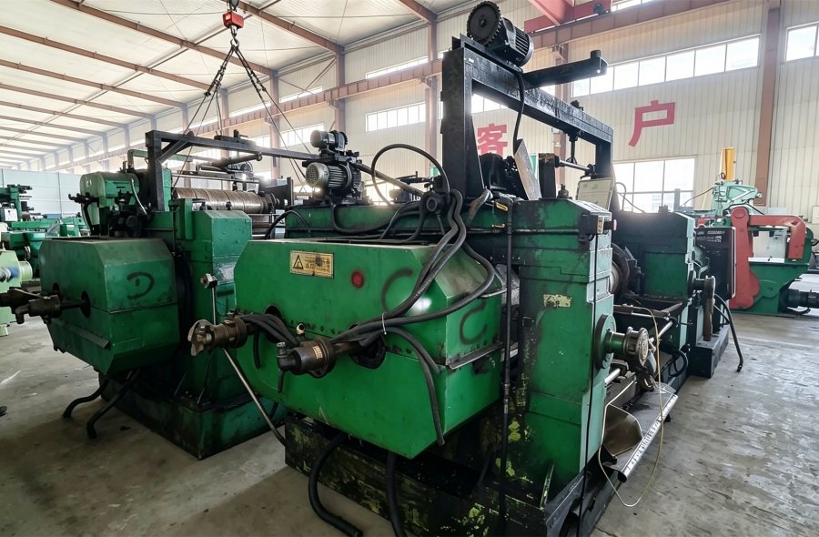 Used Taiwan KNEADER 22” Open Mixer For Sale, 1680mm Extended Roller-3135