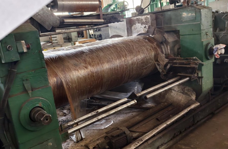 Used Taiwan KNEADER 22” Open Mixer For Sale, 1680mm Extended Roller-3137