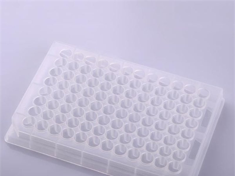 Пластина с 96 круглыми глубокими лунками объемом 330 мкл