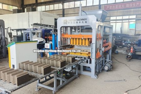 QT4-15 Automatic interlocking block making machine for Portugal