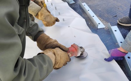 Let me show you the installation process of the double membrane gas holder